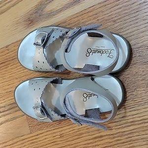 Gold Footmates sz11 toddler